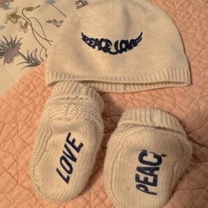 Zadig Voltaire 100% wool and cashmere beanie and footies set.